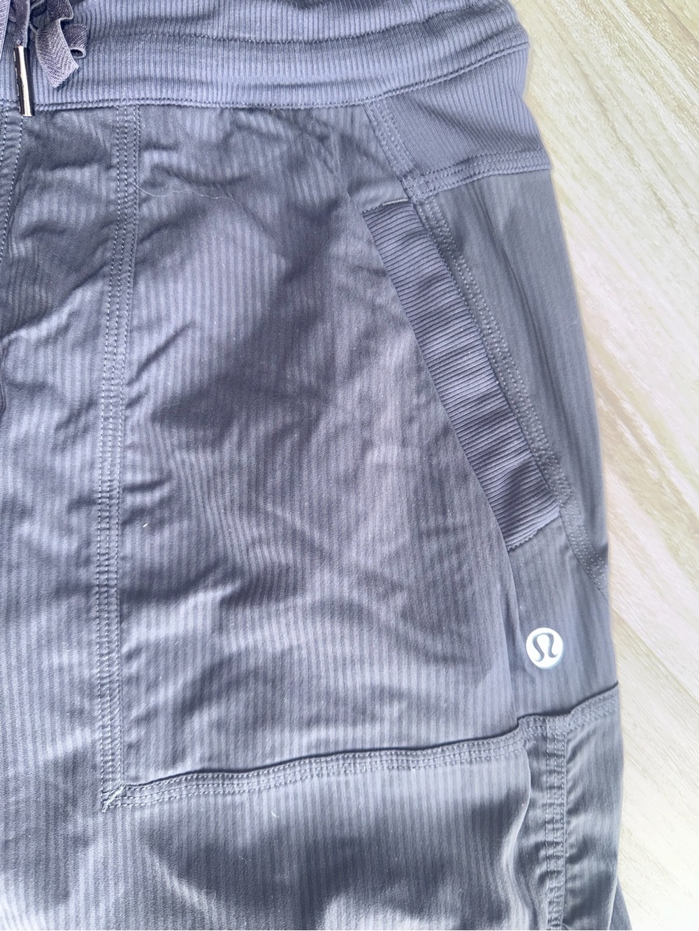 lululemon athletica Black Drawstring Jogger Pants 32” - Picture 2 of 3